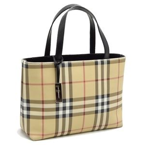 🎄🎄🎁  Burberry Nova Check Handbag